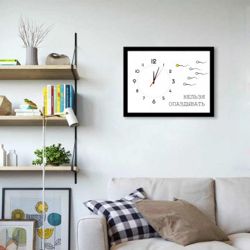 Часы настенные в чёрной раме 35
