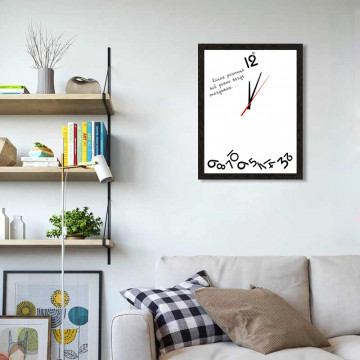 Часы настенные в темно-коричневой раме 06