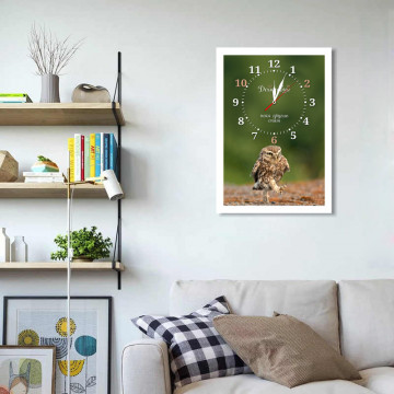 Часы настенные в белой раме 31